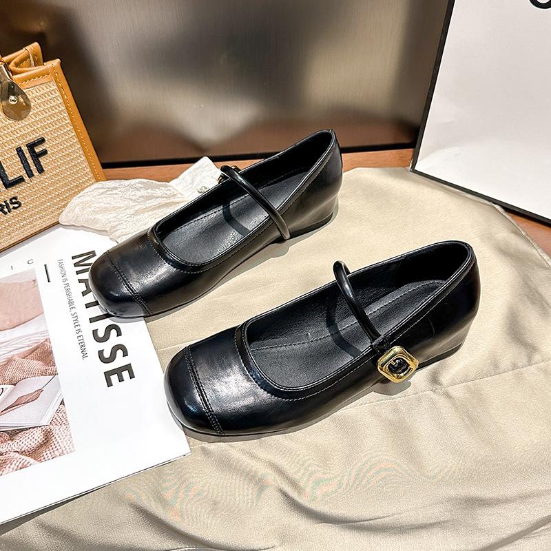 Small inner height increase French small fragrant ballet shoes one-word buckle with square head retro shallow mouth Mary Jane single shoes