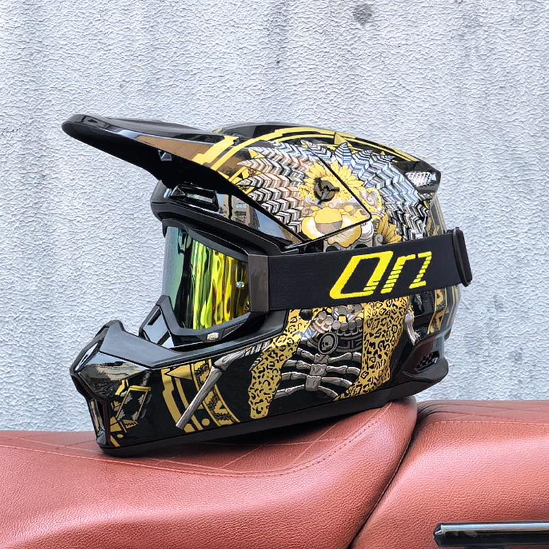Orz Multi-Purpose Helmet for Off-road, Electric Bicycles, and Mountain Riding - Suitable for Children, Teenagers, Men, and Women.