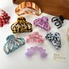 Gorgeous Acetate Floral Hair Claw Clip For Trendy Hairstyles And Statements Fashion
