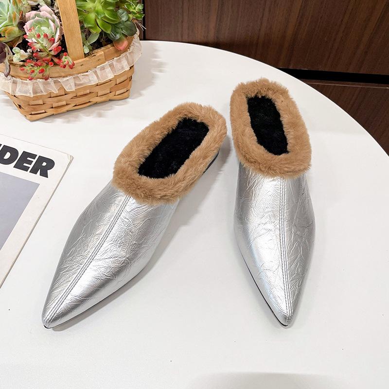 Women's Outdoor Low Heel Pointed Toe Velvet Mules - Autumn/Winter 2025 Collection