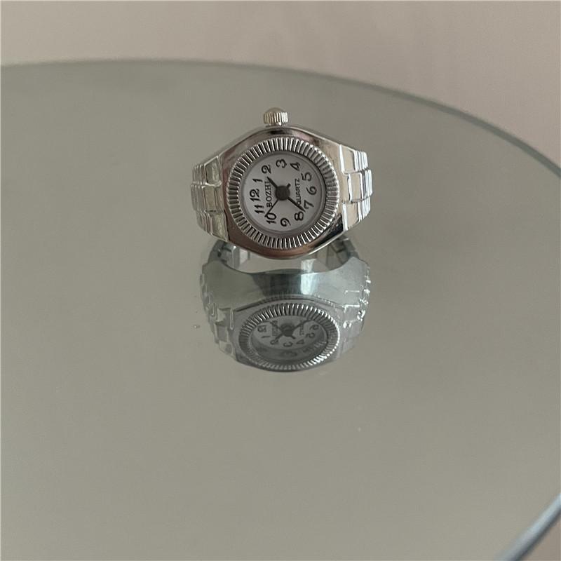 Creative Alloy Vintage Y2K Finger Watch Rings for Women Men Elastic Stretchy Roman Quartz Mini Watches Rings Punk Anillos Gift