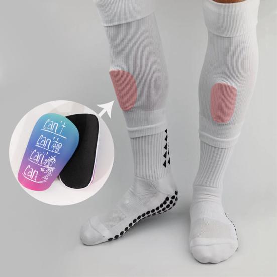 2 Stück Fußball-Schienbeinschoner, Miniatur-Fußball-Schienbeinschoner, winzige Schienbeinschoner, harte Antikollisionsschutzausrüstung für das Fußballtraining