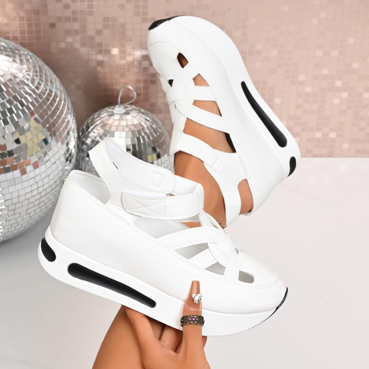 

Fashion Women s Platform Sandals in The Summer of 2025 New Plus Size Hollow Breathable Hook and Loop Design Casual Baotou Sandals. 36 белый
