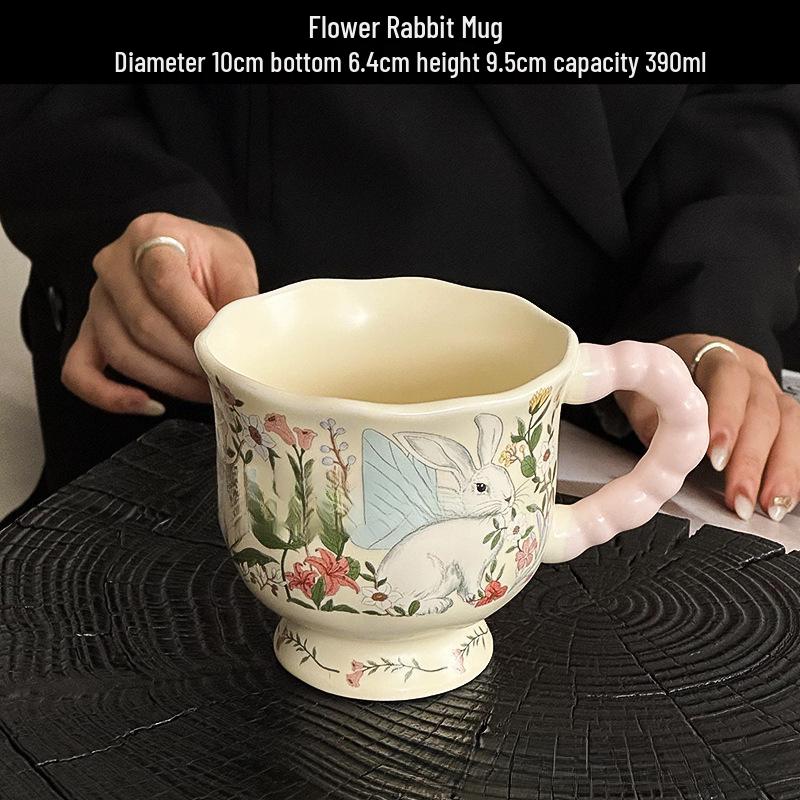 Большая керамическая кружка с милым дизайном кролика и цветов, крышкой и ложкой 301-400ml