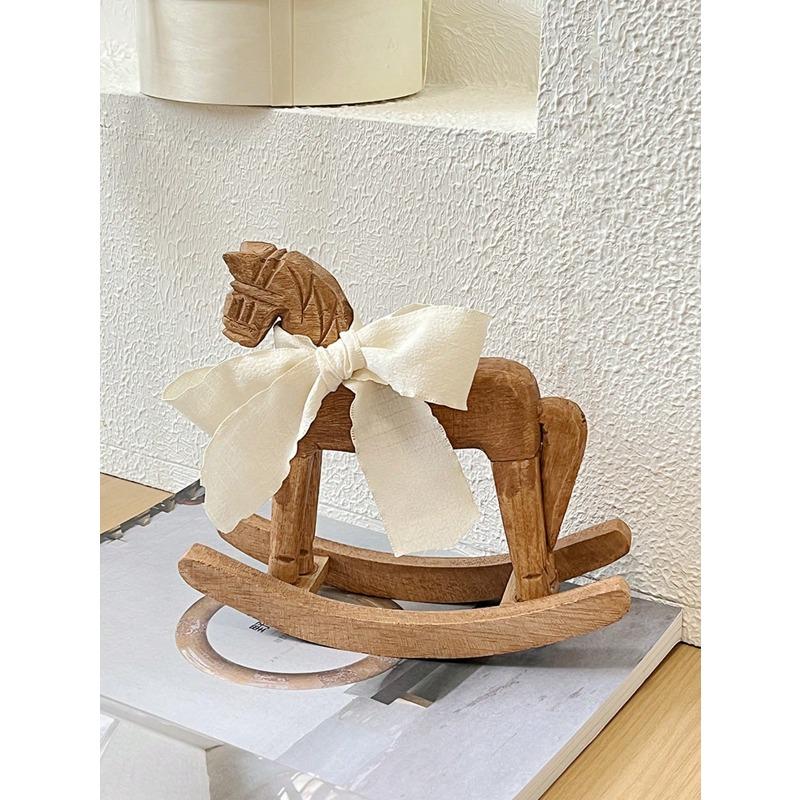 Wooden Horse Creative Hand Carved Wooden Horse with Ribbon Vintage Rustic Series Retro Vibe Style Rocking Horse Desktop Decor Ornament Trojan Horse + Ribbon