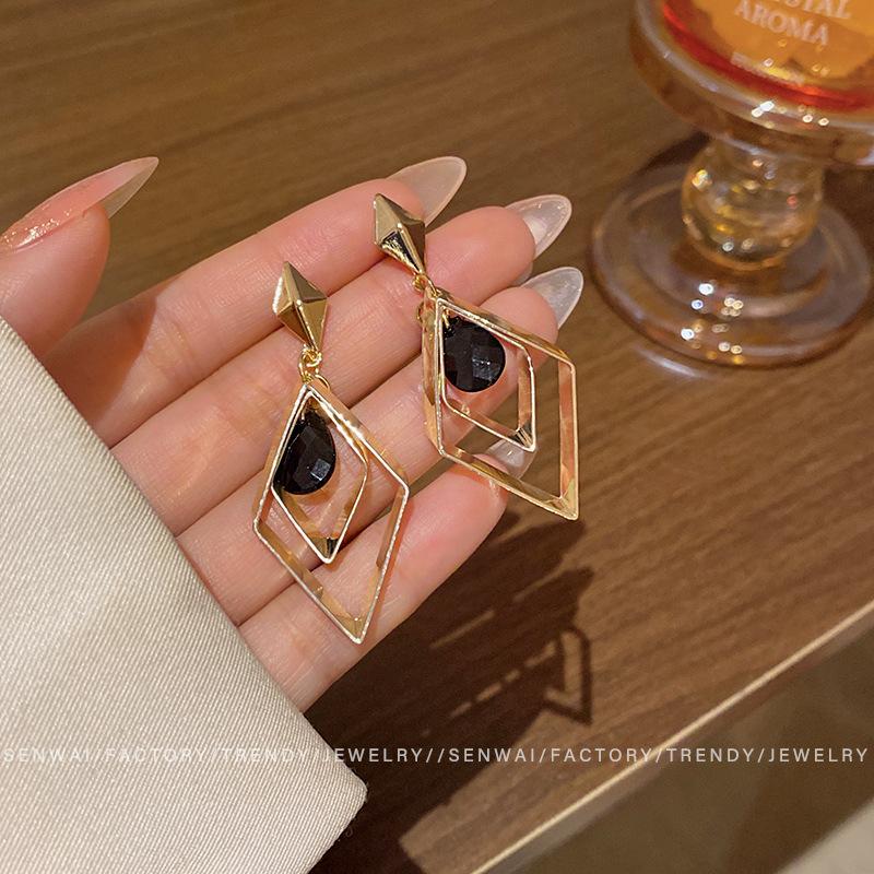 Корея Донгдаэмун геометрические серьги-ромбы женские универсальные пусеты модные персонализированные уши