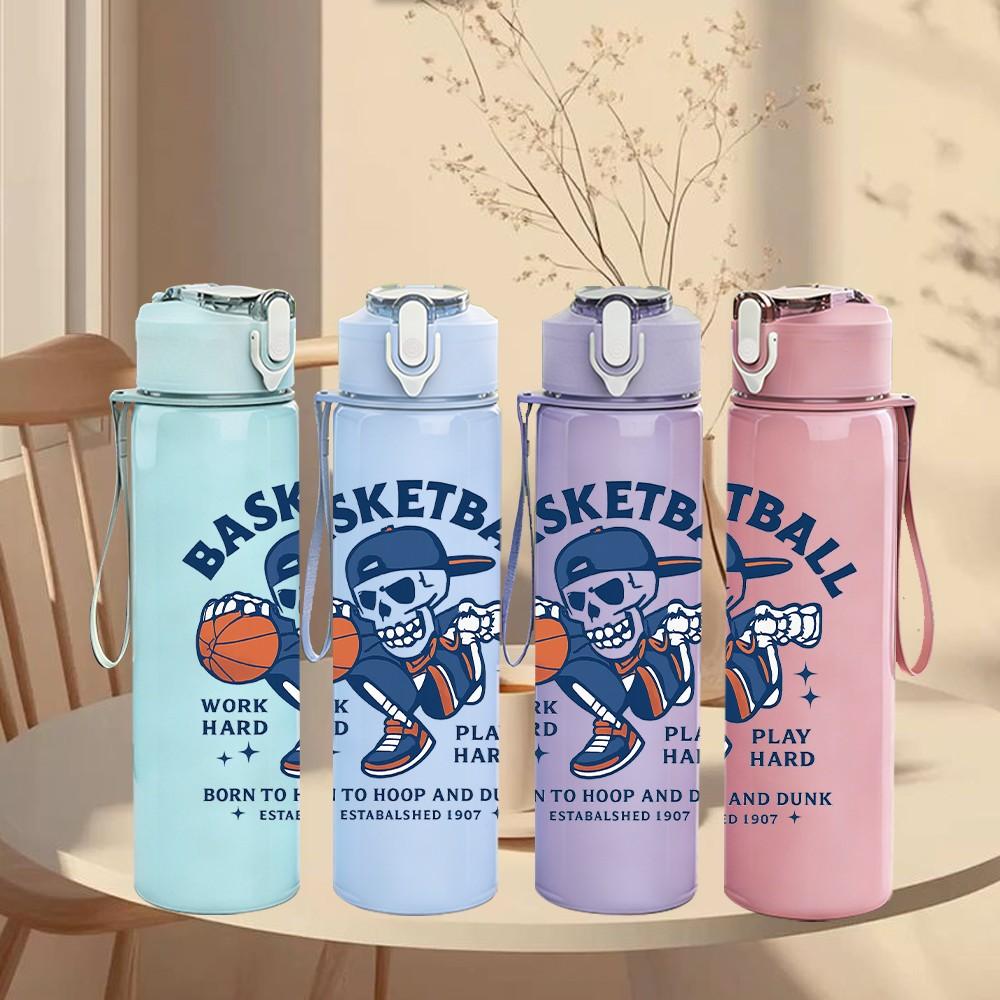 1PC Basketball Player Cartoon 750ml Color Plastic Sports Water Bottle Leakproof Flip Straw Lid Suitable for Sports Office Home Use