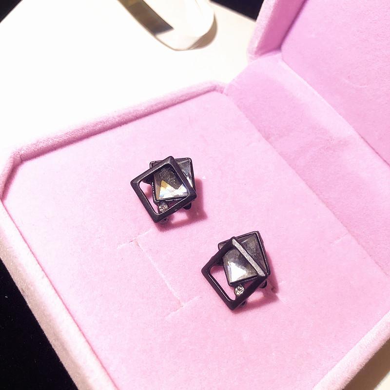 New Design Promotion Fashion Jewelry Simple Black Crystal Temperament Female Geometric Trend Earrings