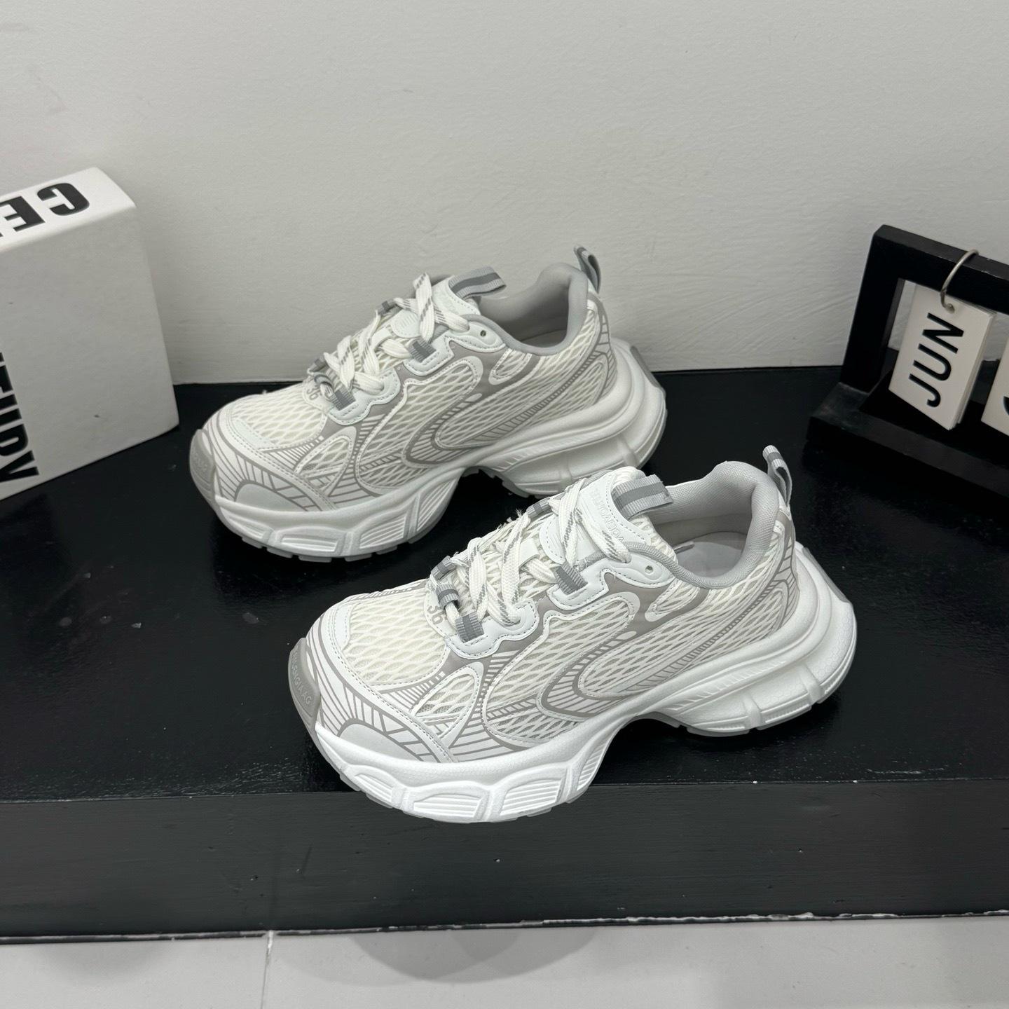 

Женские новые универсальные кроссовки на толстой подошве, легкие, в стиле «папины кроссовки», женские весенние повседневные спортивные кроссовки на мягкой подошве 40 белый