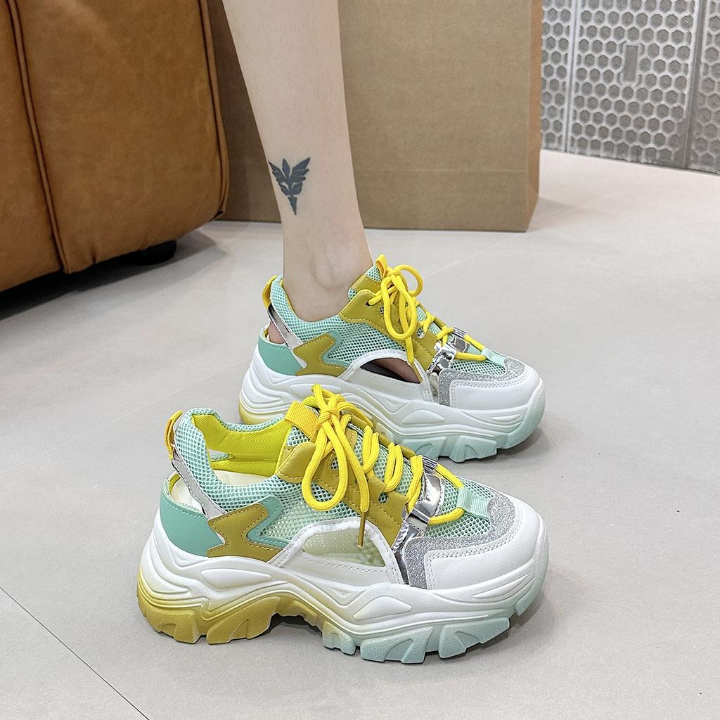 Women's Summer 2025 New Breathable Running and Sports Shoes Versatile Thick Sole Casual Tennis Shoes