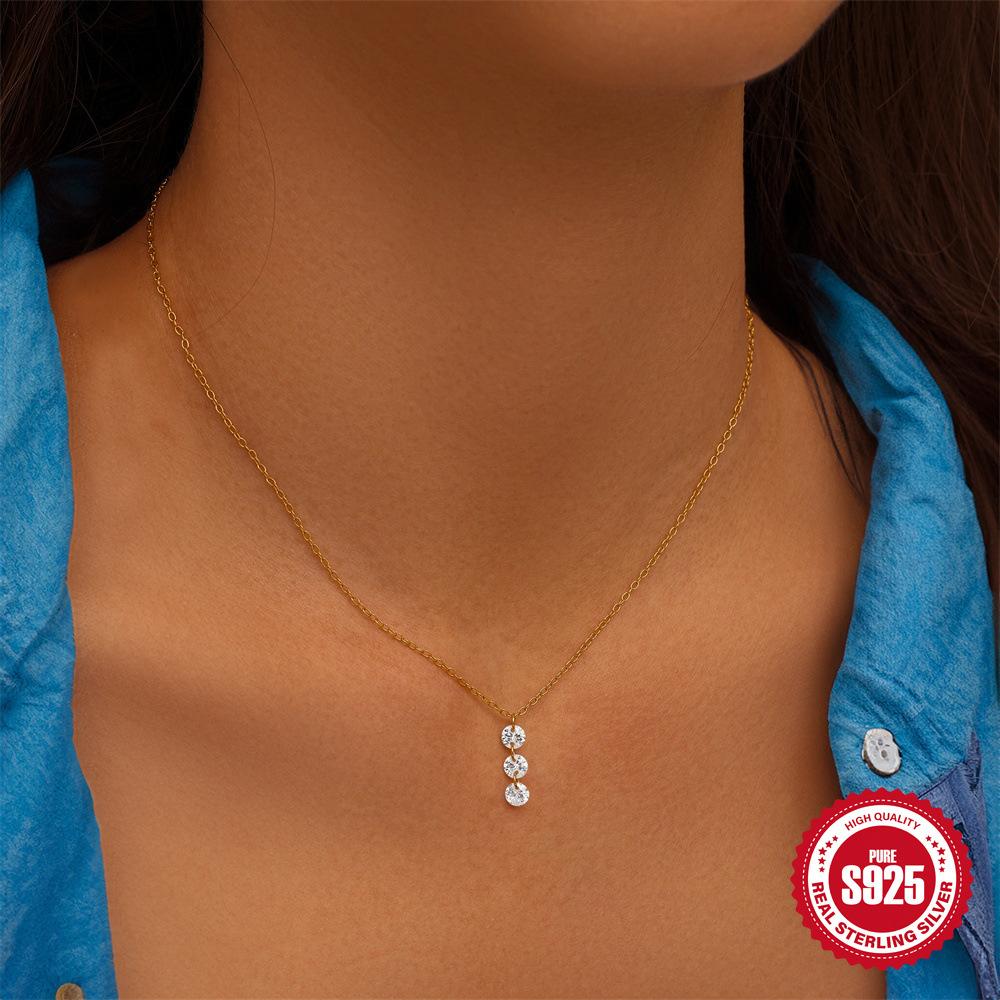 Stylish And Simple S925 Sterling Silver Daily With Three Diamond-Encrusted Light Luxury Wedding Women'S Collarbone Necklace
