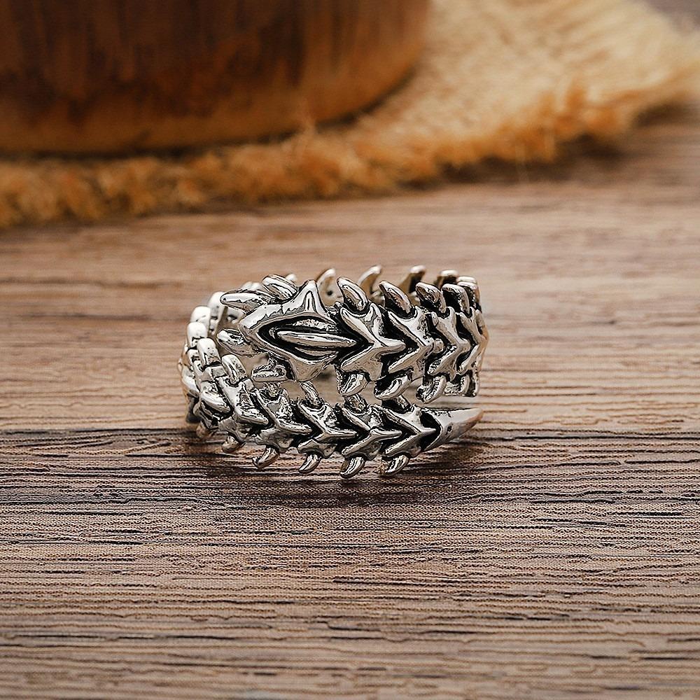 European and American Punk Style Spine Skull Ring, Personalized Retro Opening Adjustable Male and Female Centipede Shape Ring
