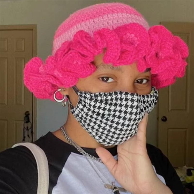 Handmade Knit Bucket Hat for Woman Weaving Ruffled Brim Bucket Hat Adult Teens Winter Cycling Fisherman Hat
