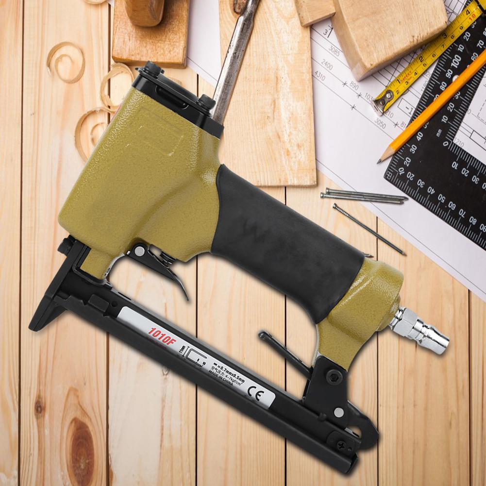 Pistola pneumatica 1010F Mini sparachiodi ad aria compressa 4?7 kg di metri quadrati per finiture interne in legno
