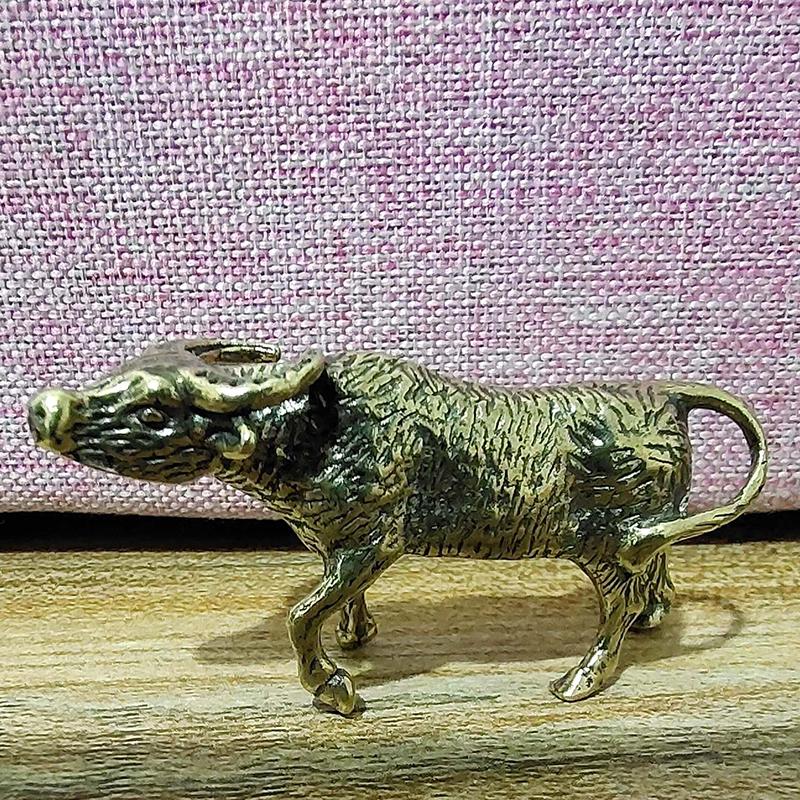 Car Decoration Miniature Ornaments Retro Brass Bull Sculpture Office Desk Rich Cow Creative Small Gifts Solid Brass Ornaments