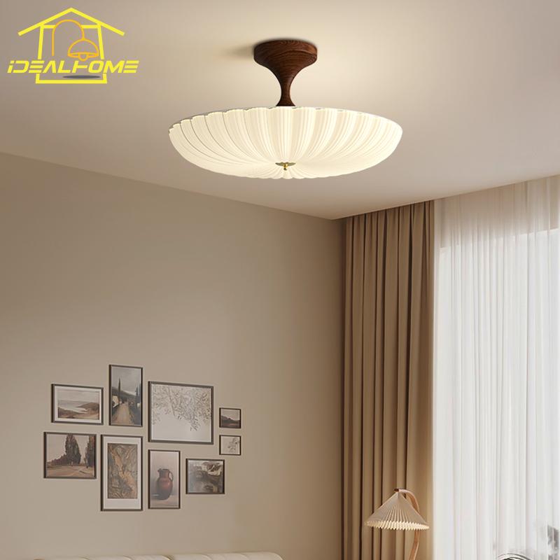 Vintage Walnut Shell Acrylic Iron Art Decorative Ceiling Lights LED Warm Romantic Round Ceiling Lamp Bedroom Bedroom Study Cafe