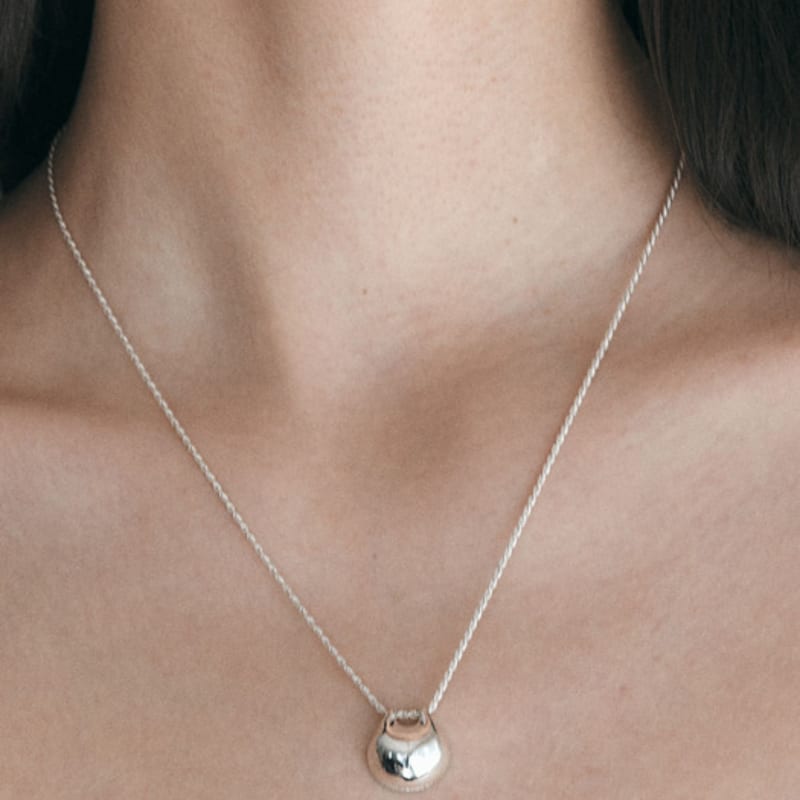Soorium LOTUS NECKLACE