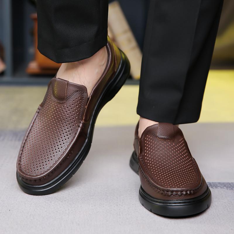 Fashion Office Business Punching Leather Moccasin Lightweight Breathable Men Casual Loafers Comfortable Summer Hollow Out Leather Shoes
