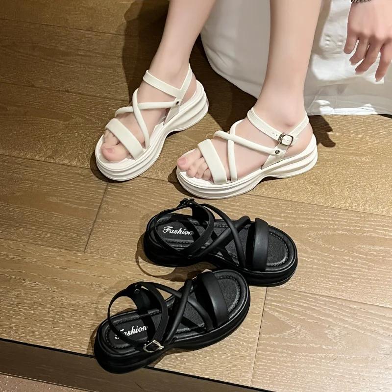 Casual Thi Sandals for Women Beachwear Summer Versatile Faionable Flat Heel PVC Material round Toe