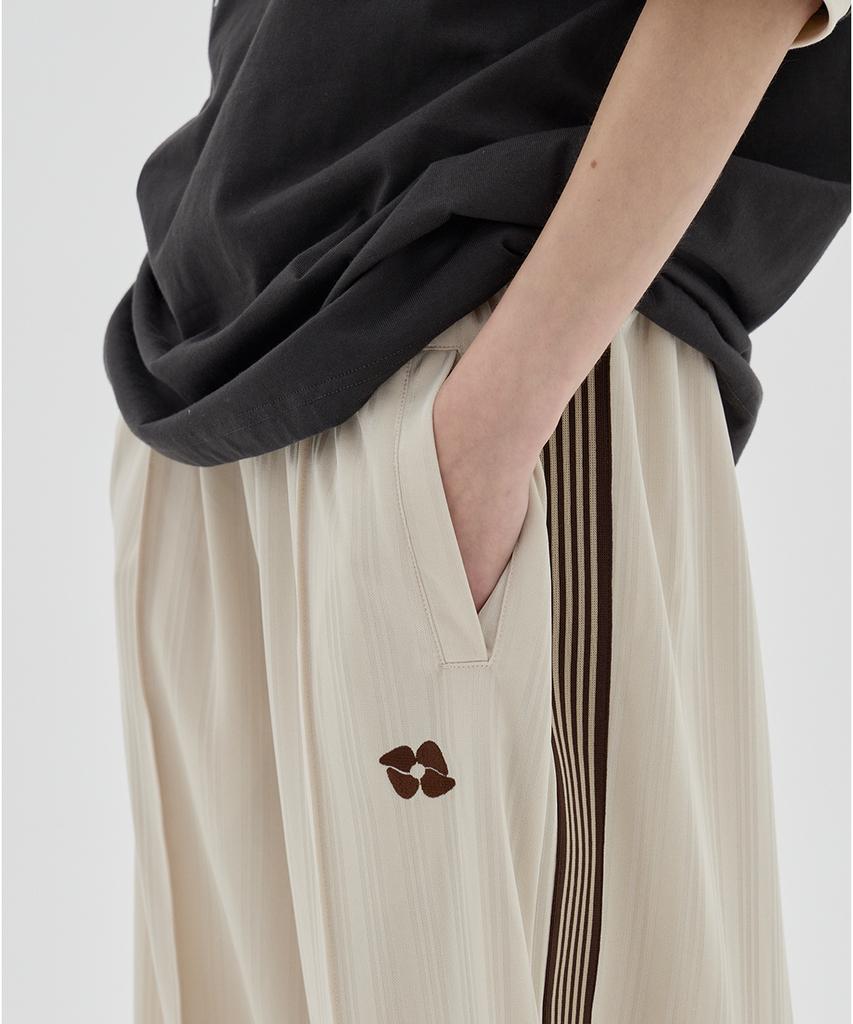 URBANAGE Balloon Fit Curved Line Track Pants_Beige