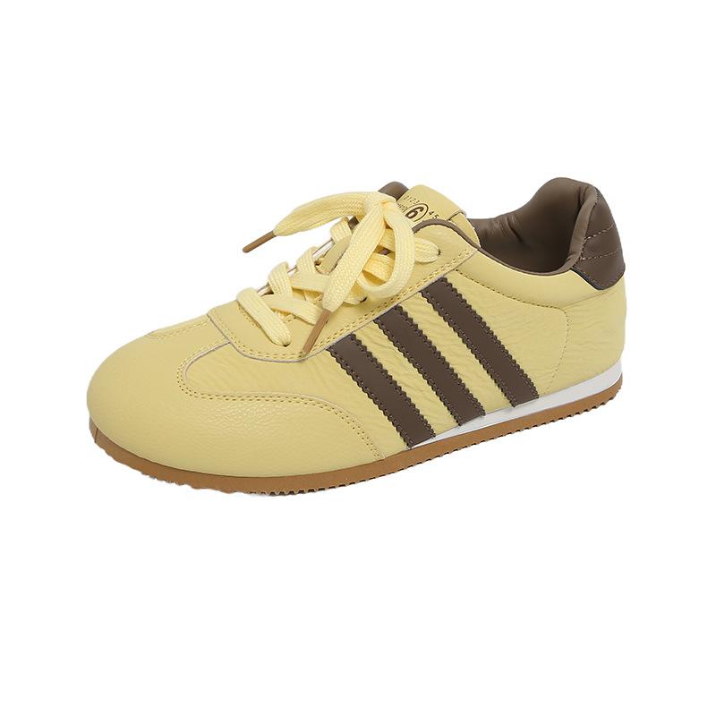 Lightweight and not tired shoes women's 2025 new summer leather thin-soled sports shoes fashionable versatile German training white shoes