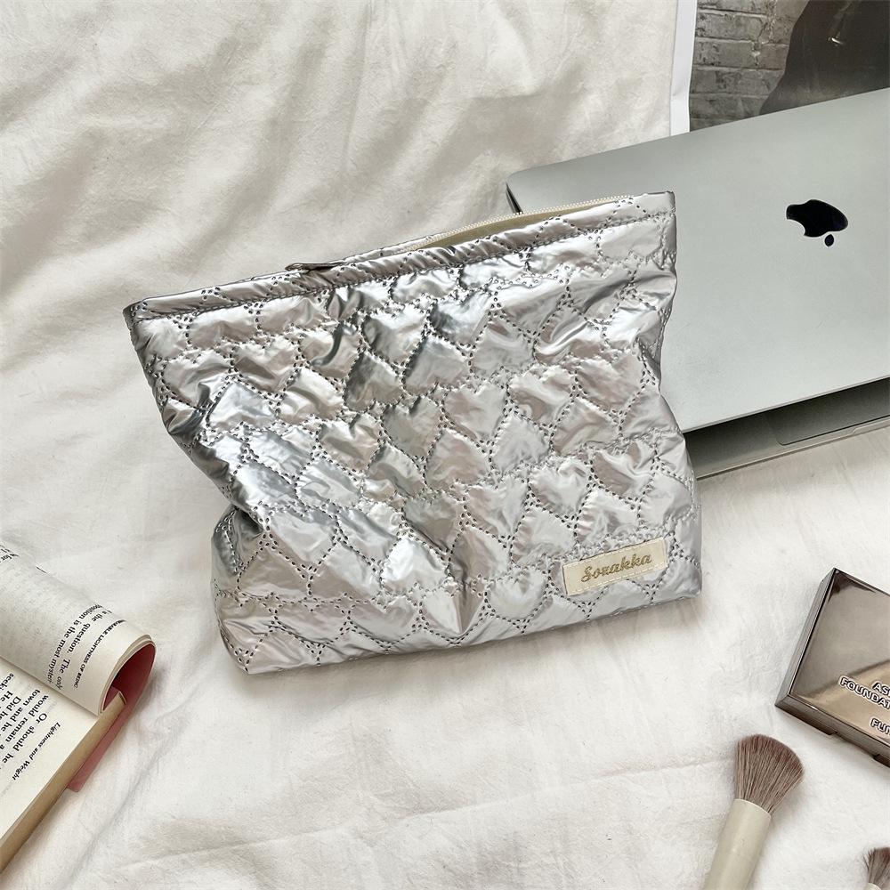 Gesteppte Herz-Handtasche im koreanischen Stil: Multifunktionales Make-up-, Hautpflege- & Münzportemonnaie