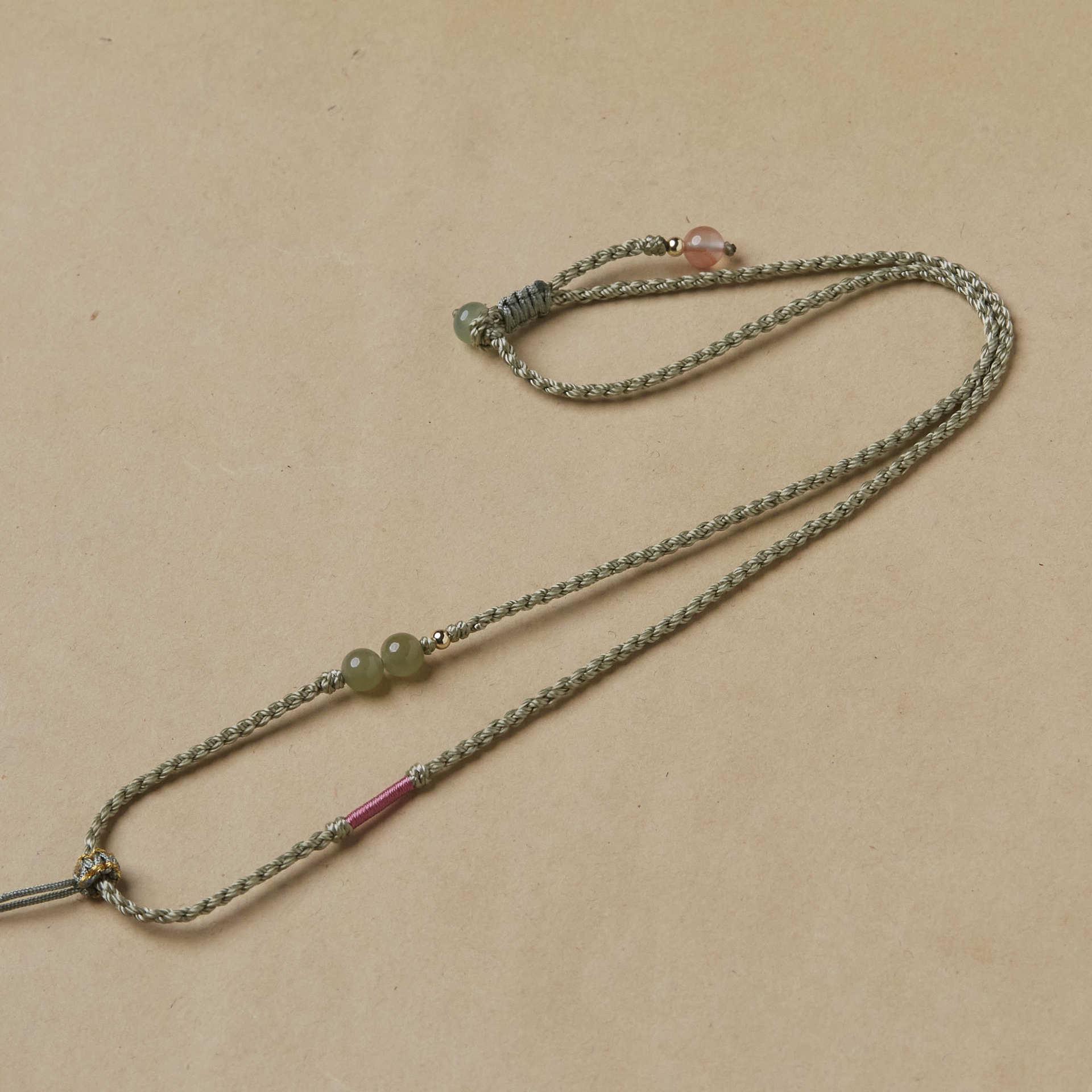 

Handmade Woven Hetian Jade Adjustable Pendant Necklace 6mm