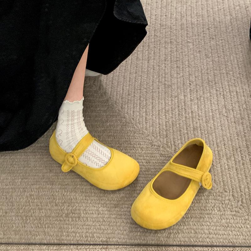 Fashion and Lightweight Yellow Retro Light Mouth Platform Single Shoes Women's 2025 New Summer French Skirt Mary Jane Shoes