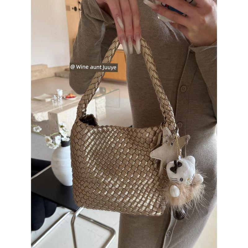 

Aunt Juuye Champagne Medium Woven Tote Bag New Large Capacity Commuter Portable Shoulder Underarm Bucket Bag Champagne small size