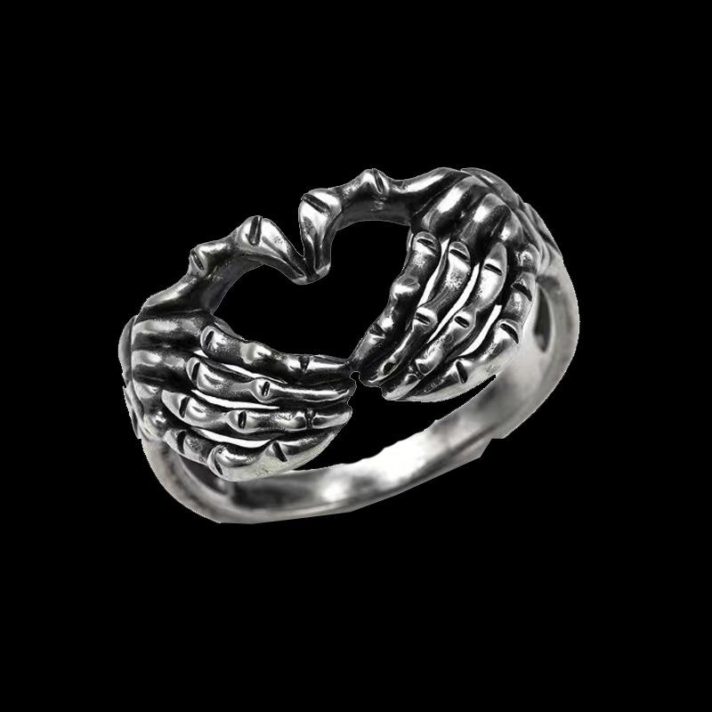 Personalized retro heart skull hand ring - stainless steel women's biker ring