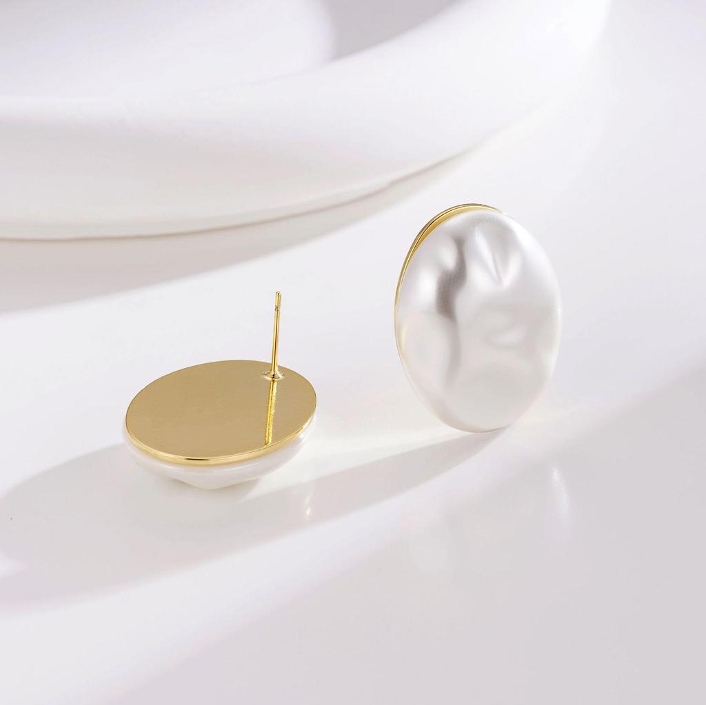 European & American Niche Design High-End Pearl Earrings