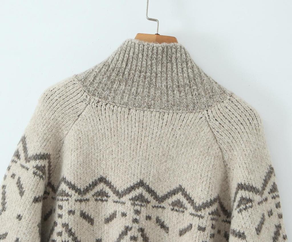 Women's Retro Color-Block Jacquard Knit Cardigan for Autumn/Winter