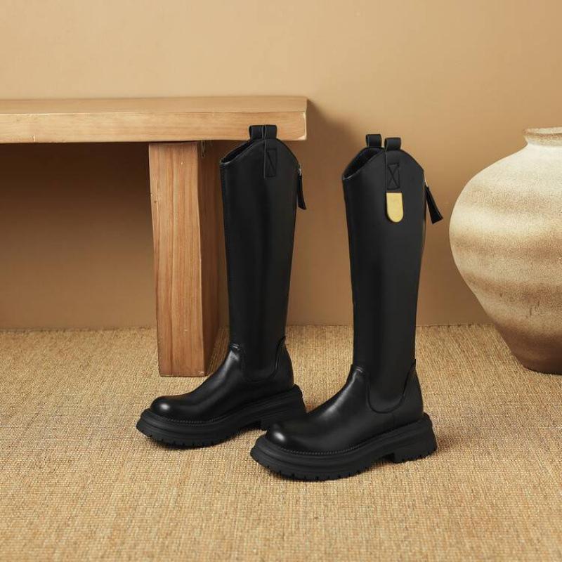 Korean version of round head leather Martin boots women's medium heel large size women's boots new square heel round head high boots autumn 