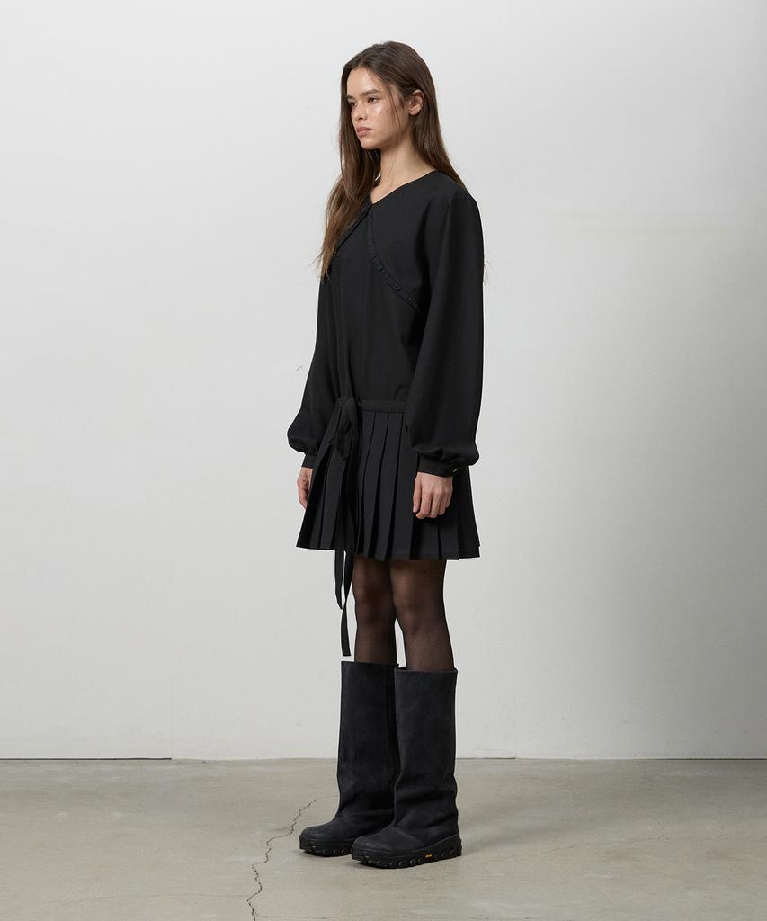 Three To Eighty Pleats Ribbon Dress Black