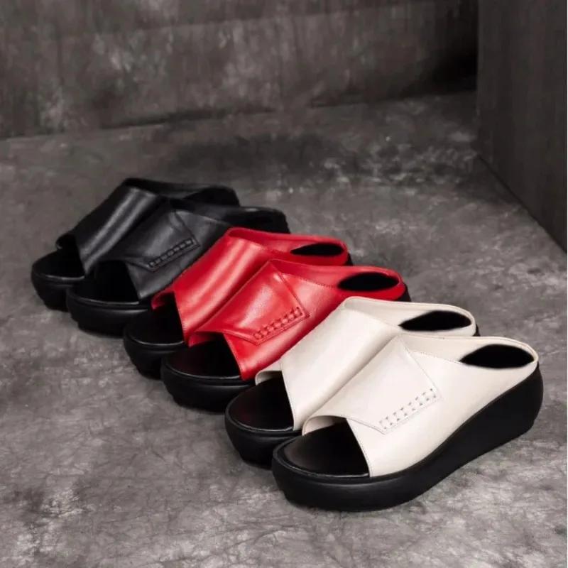 Fashion Hot Selling True Soft Leather Thick Sole Soft Sole Mom Slippers Women's Summer Outerwear 2025 New Fashion Slope Heel Sandals