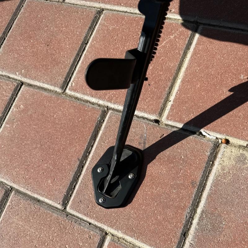 Motorcycle Side Stand Support Plate Aluminum Kickstand Extension Plate Foot Side Stand Enlarge Pad for DESERT X 2022+