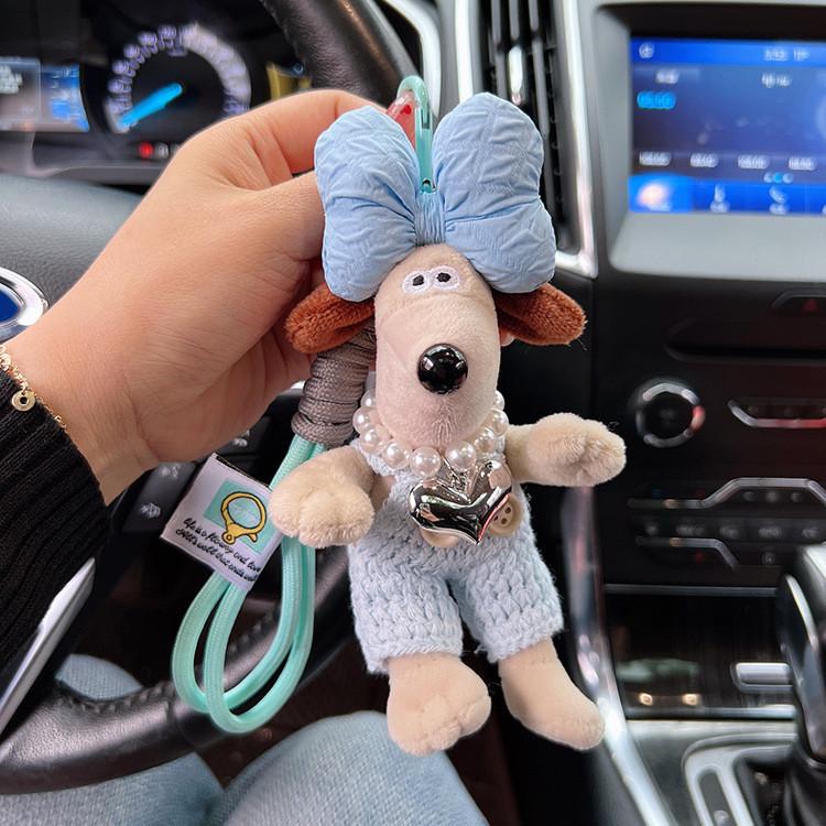 Overall Wallacegromit Cartoon Car Keychain Plush Material Perfect Gift