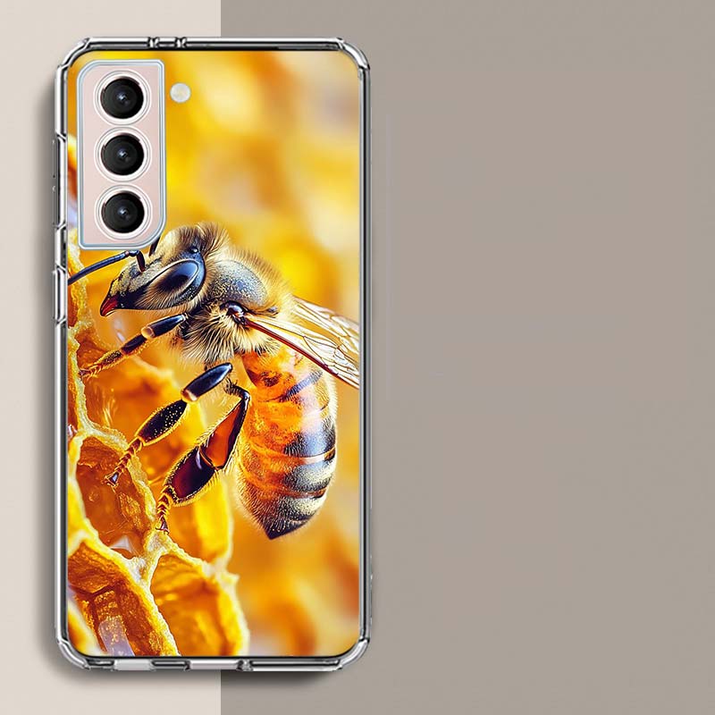 Bees and Honey in the Honeycomb Phone Case For Samsung A16 A26 A36 A56 A17 A15 A25 A35 A55 A14 A24 A34 A54 A04S A05S Galaxy Note
