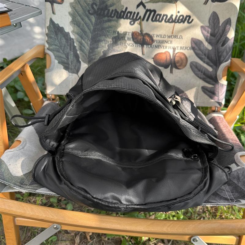 Outdoor Lightweight Travel Bag Unisex Sports Cycling Bag Solid Color Water-Repellent Backpack with Coin Purse