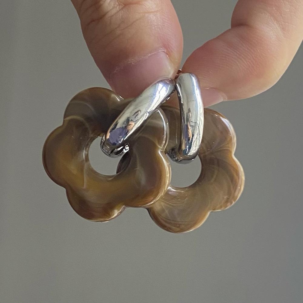 

Серьги-подвески из розовой акриловой цветочной смолы, простые круглые полые медные украшения для девочек, милые подарки на вечеринку