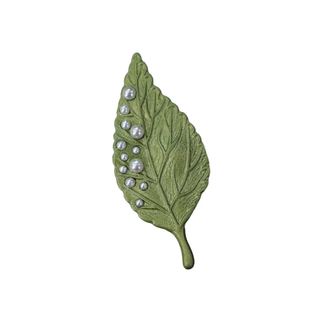 Colorful Brooch Multifuntional Accessory Beautiful Plant Pin Plant Brooch Perfect for Fashion Enthusiasts Present