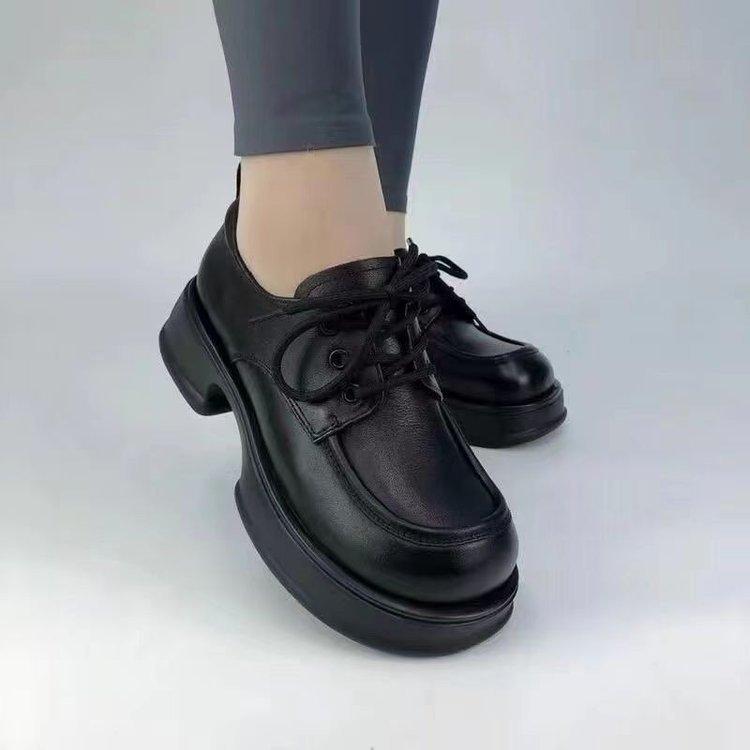 Snøresko små skinnsko dame vår ny enkel rund tå snøring retro firkantede hæler enkeltsko