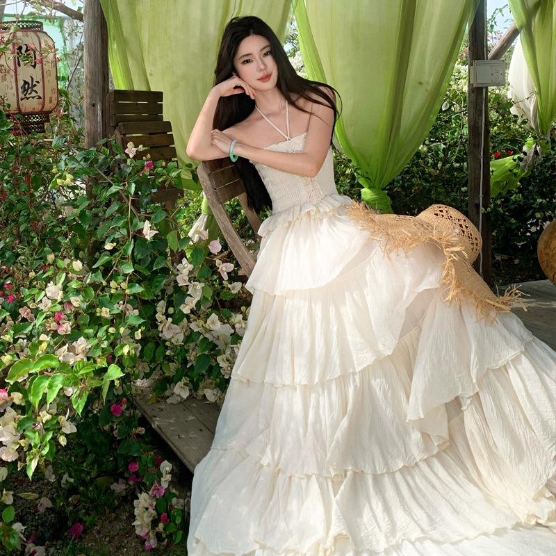 French Heavy Industry Beautiful Neck Tube Top Dress Fairy Seaside Vacation Cake Long Skirt