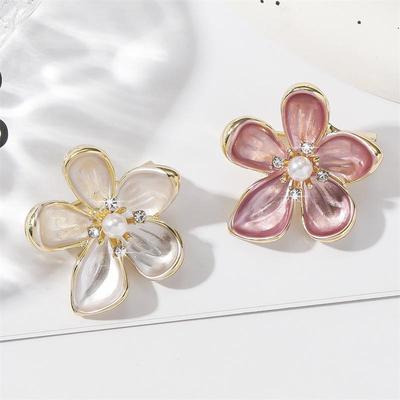 Broches y joyería para el cuerpo