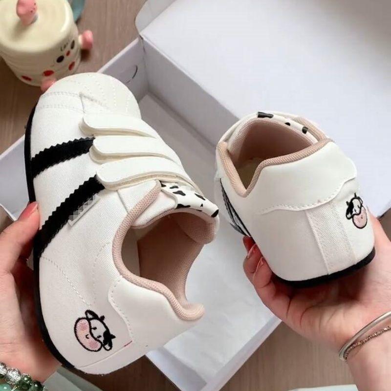 Niche Board Shoes Women's 2025 New Bread Shoes Summer and Autumn White Shoes Women's Casual Versatile Daily Casual Shoes