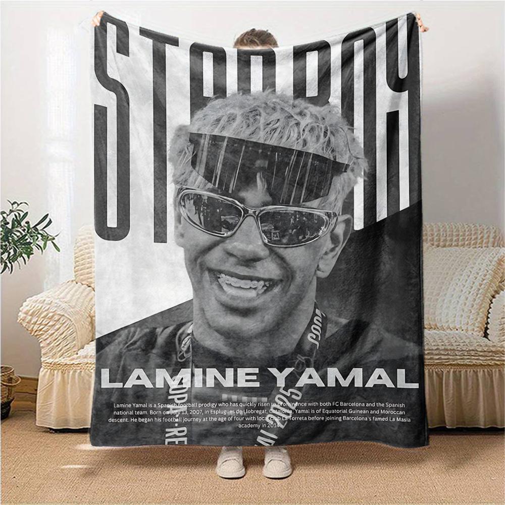 Barcelona Football Fan printed flannel breathable and warm blanket, a stylish home gift, suitable for home, office and bedspread use. 0710a21