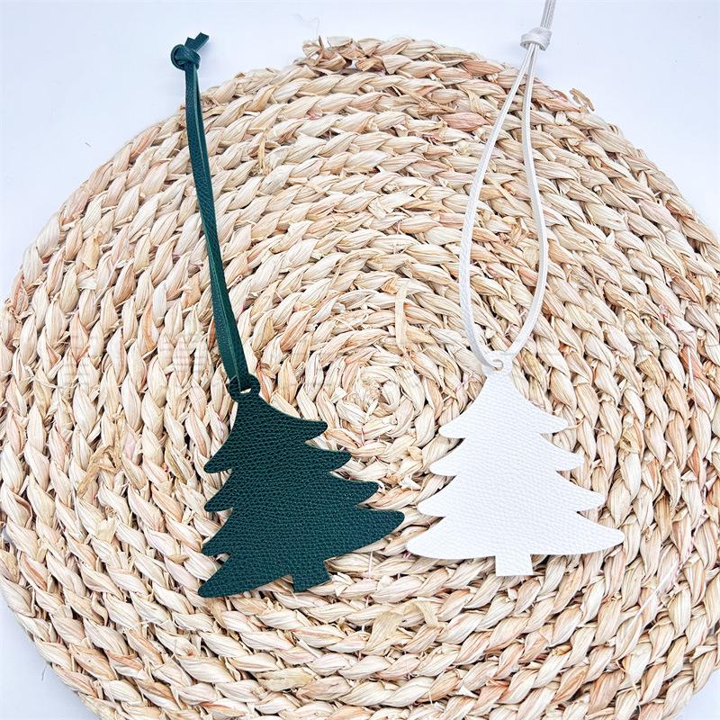 Personalized Christmas Tree Ornament Pendant & Car Key Lanyard