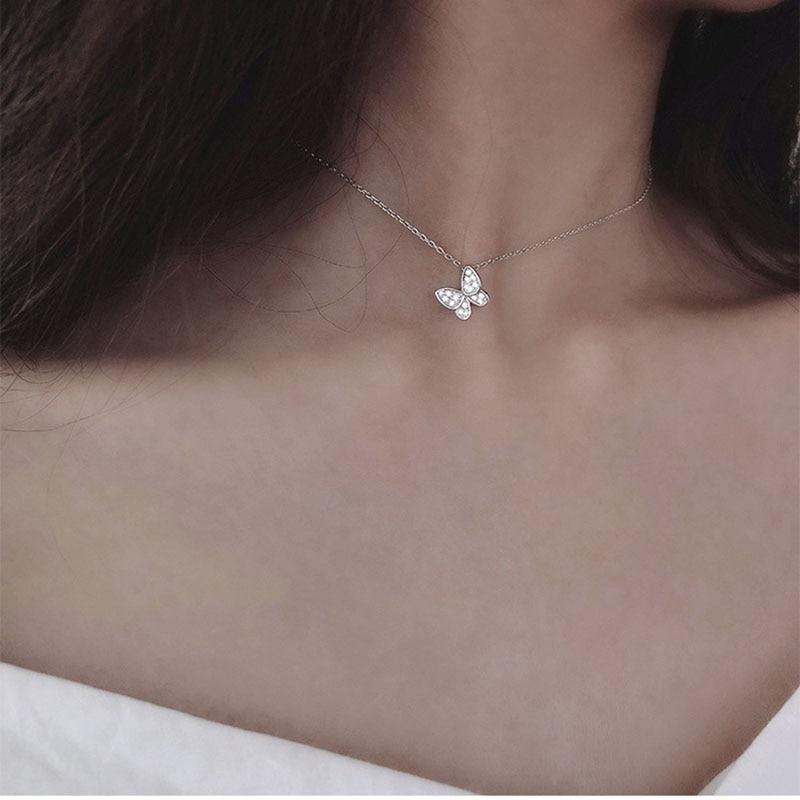 Sterling Tone Butterfly Necklaces Shiny Zircon Stone Clavicle Chain Pendant Necklace Women Jewelry Event Gathering Souvenir GiftTrendy