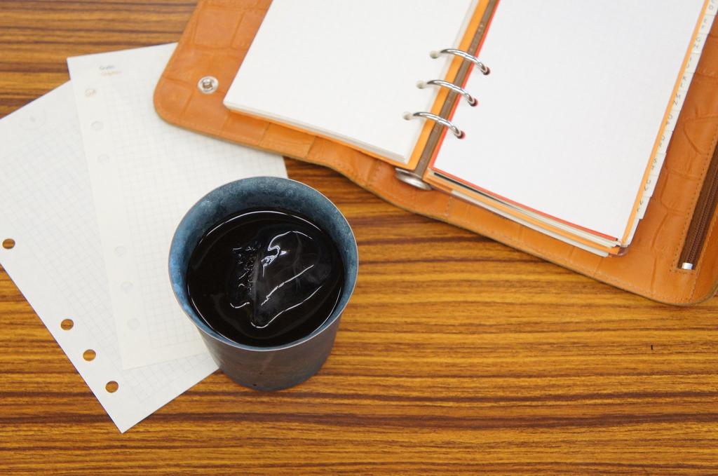 HORIE Prodotto nella prefettura di Niigata Doppio buratto in titanio Forno Bocca larga 250cc Blu sfumato T14KM250GB Tsubame,