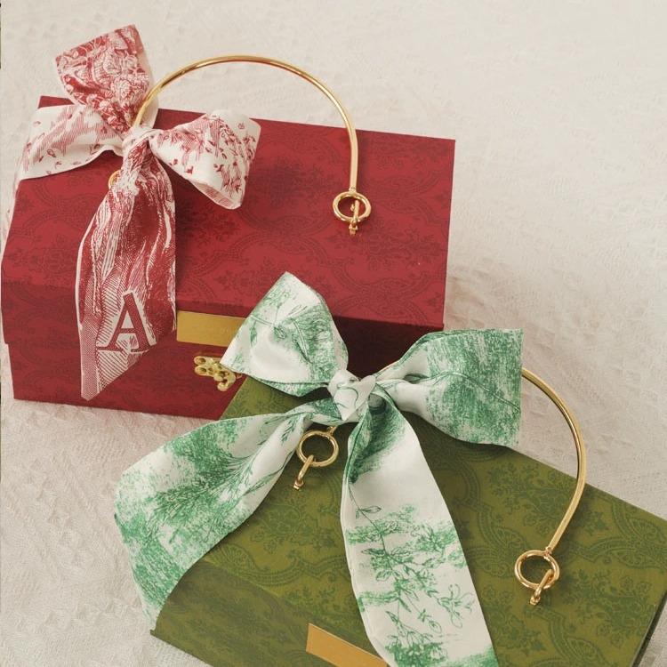 In-Stock Metal Flip-Top Wedding Favor Box for Gifts, Candy & Silk Scarves